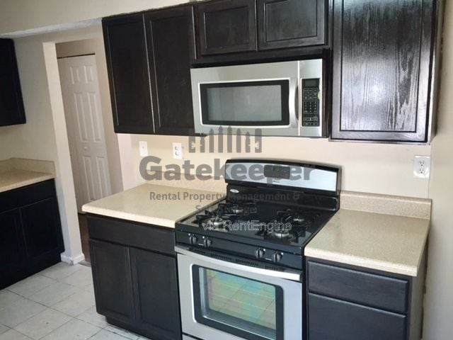 Building Photo - 108 Grenoble Rd