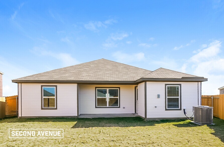 Building Photo - 138 Sammy Fowler Ave