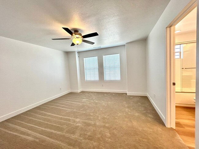 Building Photo - Arbor Park Community