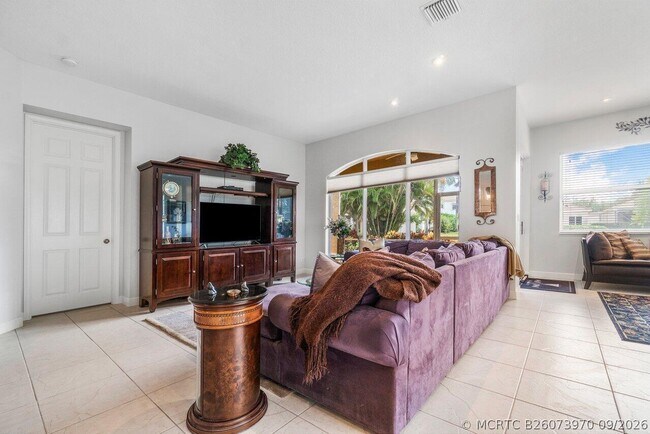 Building Photo - 5540 Via De La Plata Cir