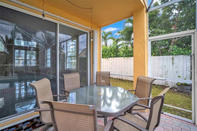 Building Photo - 15891 NW 15th Ct