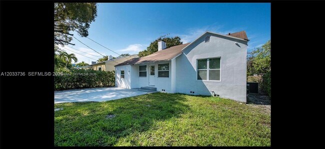 Building Photo - 529 NW 42nd St