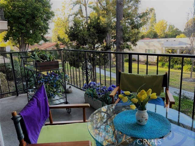 Building Photo - 2370 Via Mariposa W