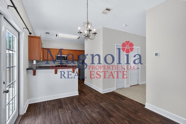 Building Photo - 255 Cypress Point Dr