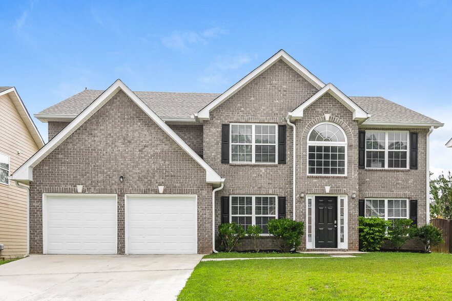 Primary Photo - 265 Redding Ridge