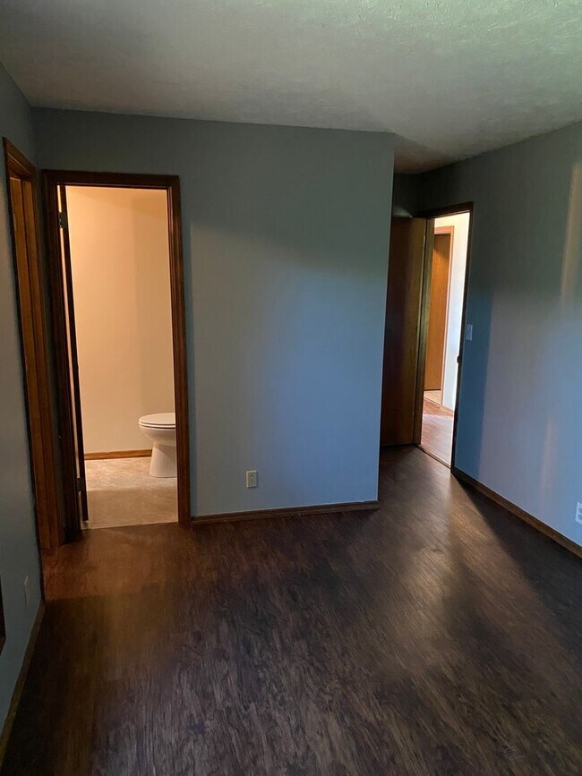 Building Photo - 1612 E Harrison St