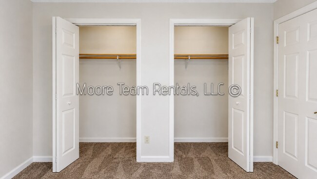 Building Photo - 618 Edgewood Ave