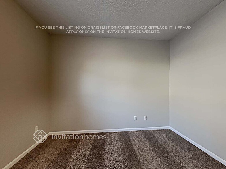 Building Photo - 534 Roserush Ln