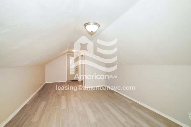 Building Photo - 2107 N Peoria Ave