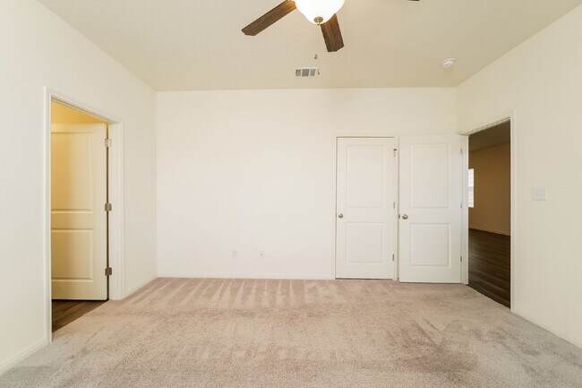 Building Photo - 141 Rubrum Rd