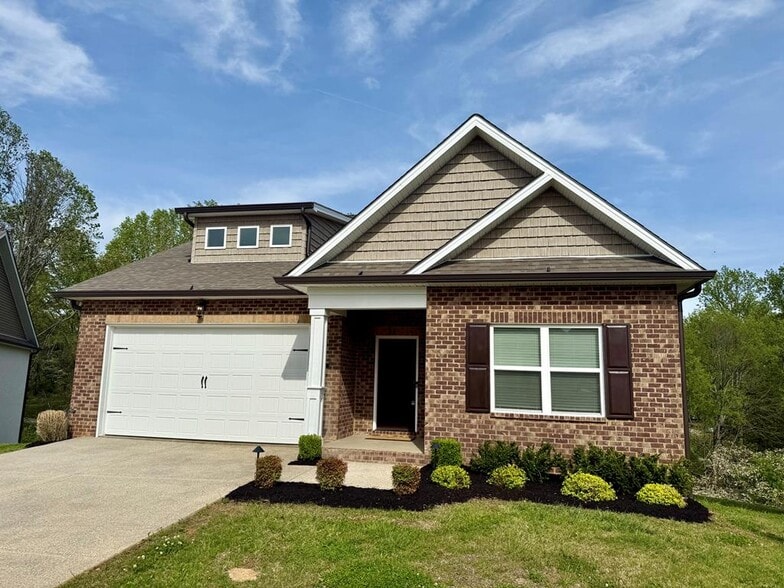 Primary Photo - 1116 Cross Pointe Dr