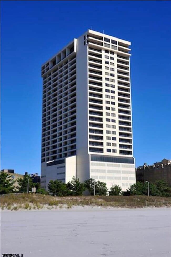 Building Photo - 3851 Boardwalk