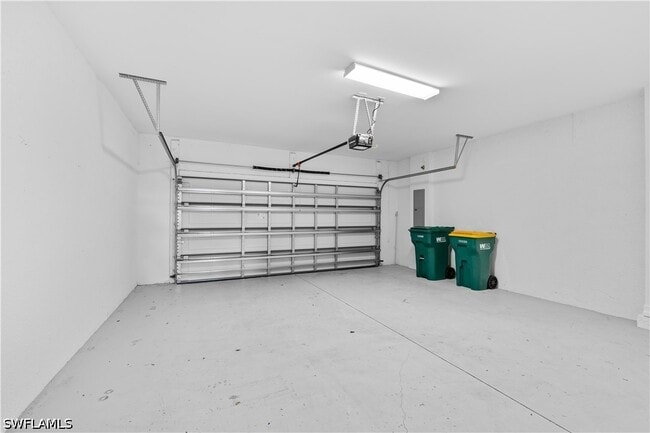 Building Photo - 7548 Carnegie Way