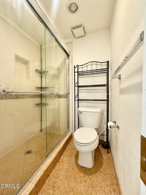 Building Photo - 641 Ocean View Dr