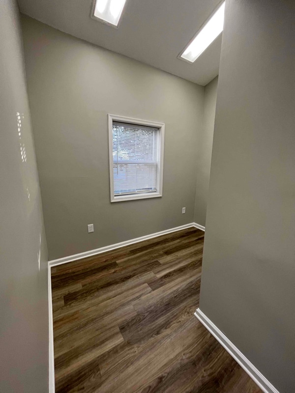 Building Photo - 2112 Hanover Pike