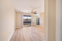 Building Photo - 1 Bedroom, 1 Bath Condo w/ Community Pool ...