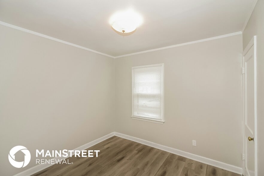 Building Photo - 4200 Zelda Ln