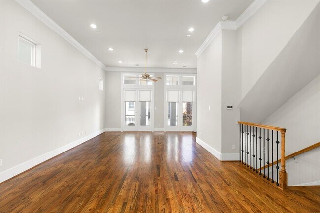 Building Photo - 2123 McIlhenny St