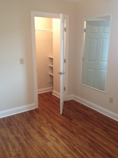 Building Photo - 68 N Court St