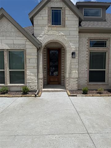 Building Photo - 3818 Mesa Verde Dr