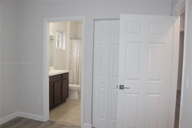 Building Photo - 3558 NW 29th Ct