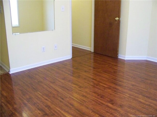 Building Photo - 1006 Wood Creek Dr