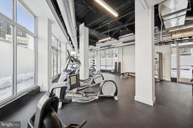 Building Photo - 1148 N 2nd St