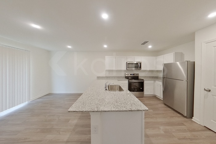 Building Photo - 174 Price Ml Trl