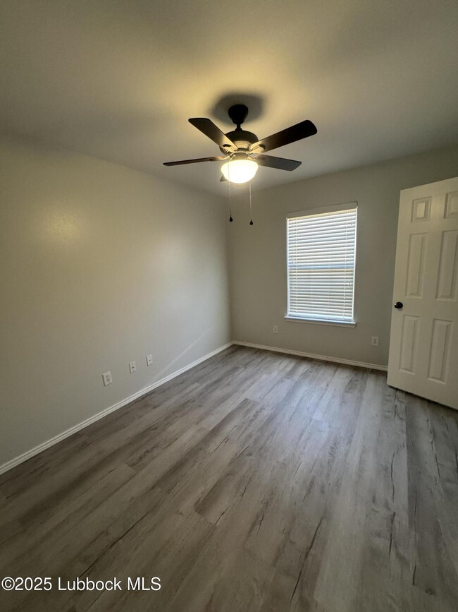 Building Photo - 9304 Primrose Avenue