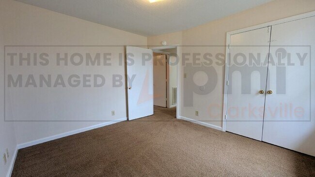 Building Photo - 3412 Melrose Dr