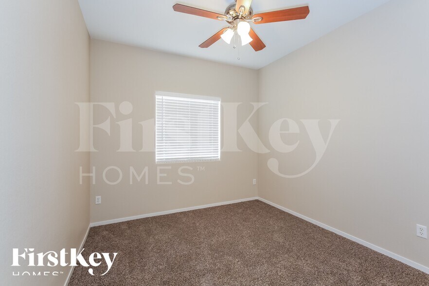 Building Photo - 7625 Burning Falls Dr