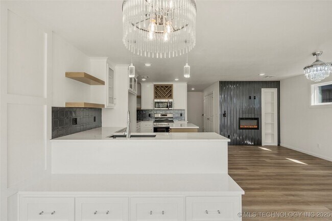 Building Photo - 103 N Atlanta St