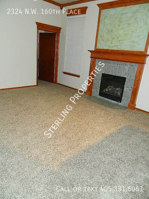 Building Photo - 2324 NW 160th Pl