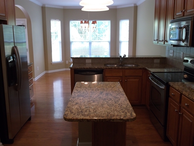 Building Photo - 1541 Hammond Dr
