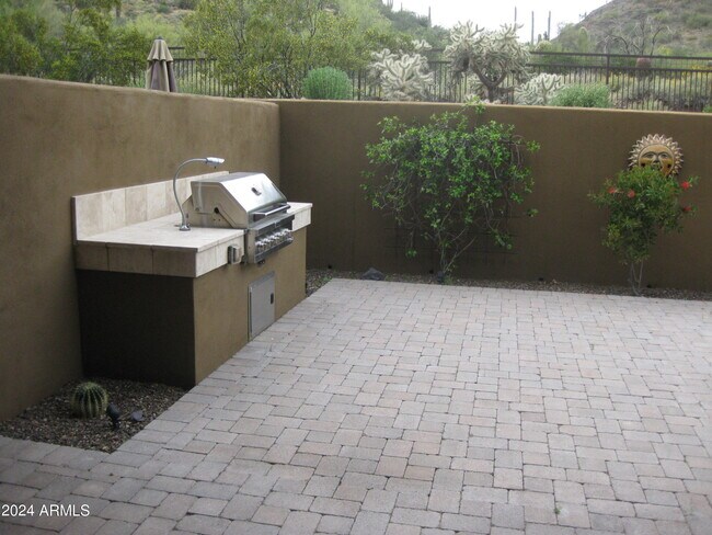 Building Photo - 36600 N Cave Creek Rd