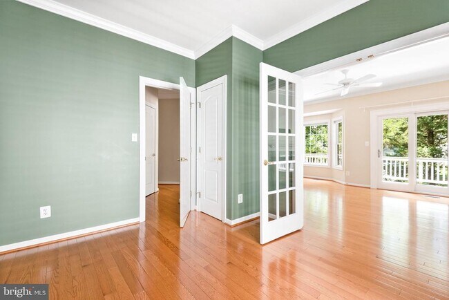 Building Photo - 2202 Sarah Woods Ct