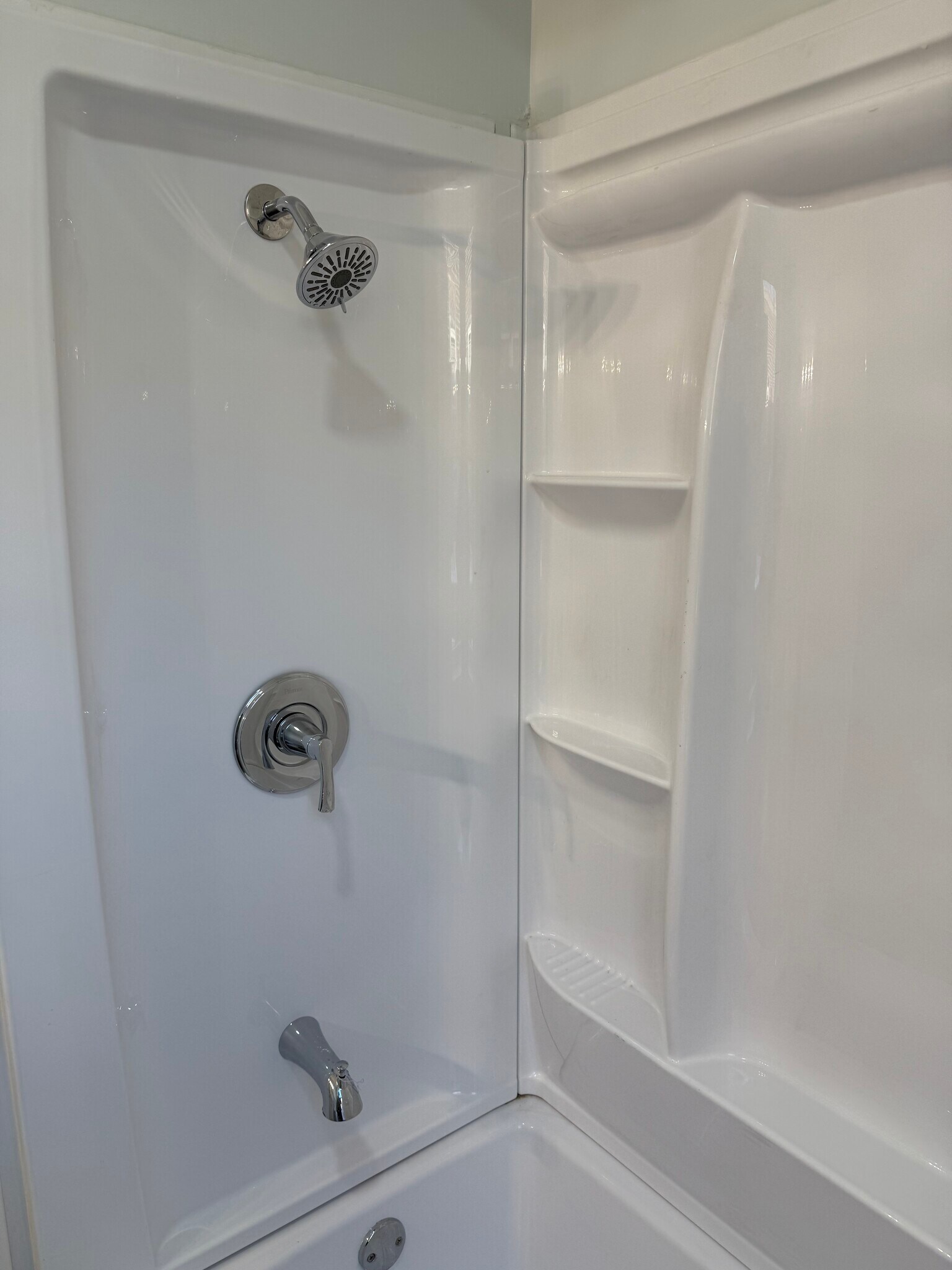 Building Photo - 5719 N Park Ave