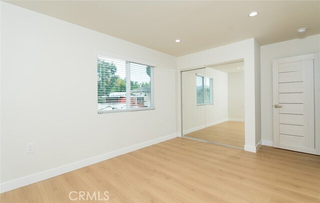 Building Photo - 4627 La Crescenta Ave