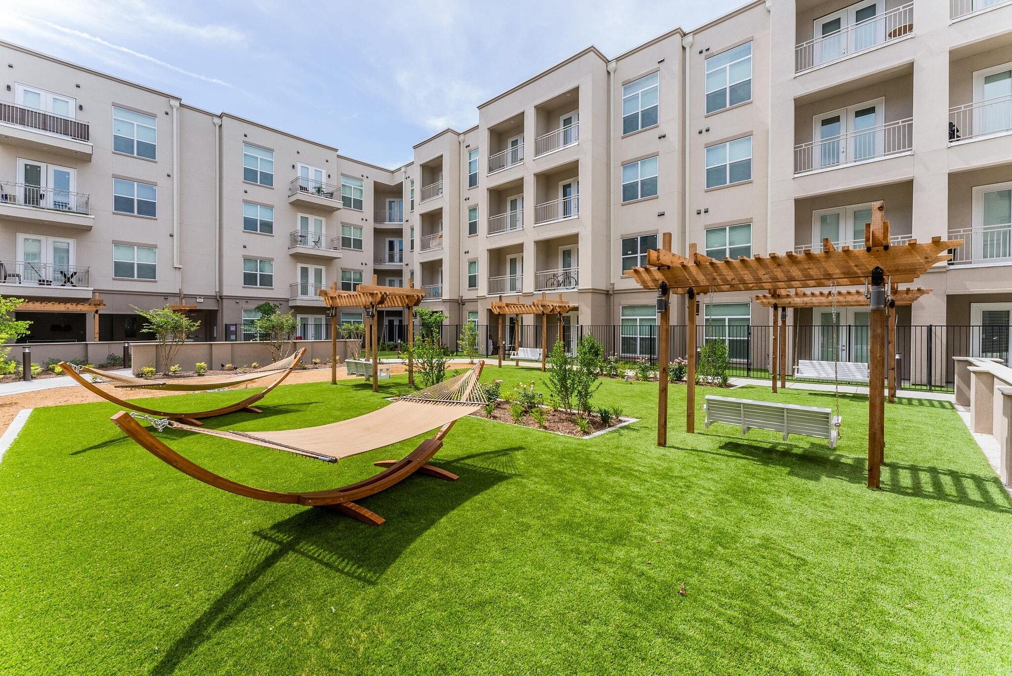 Building Photo - 3000 Bardin Rd