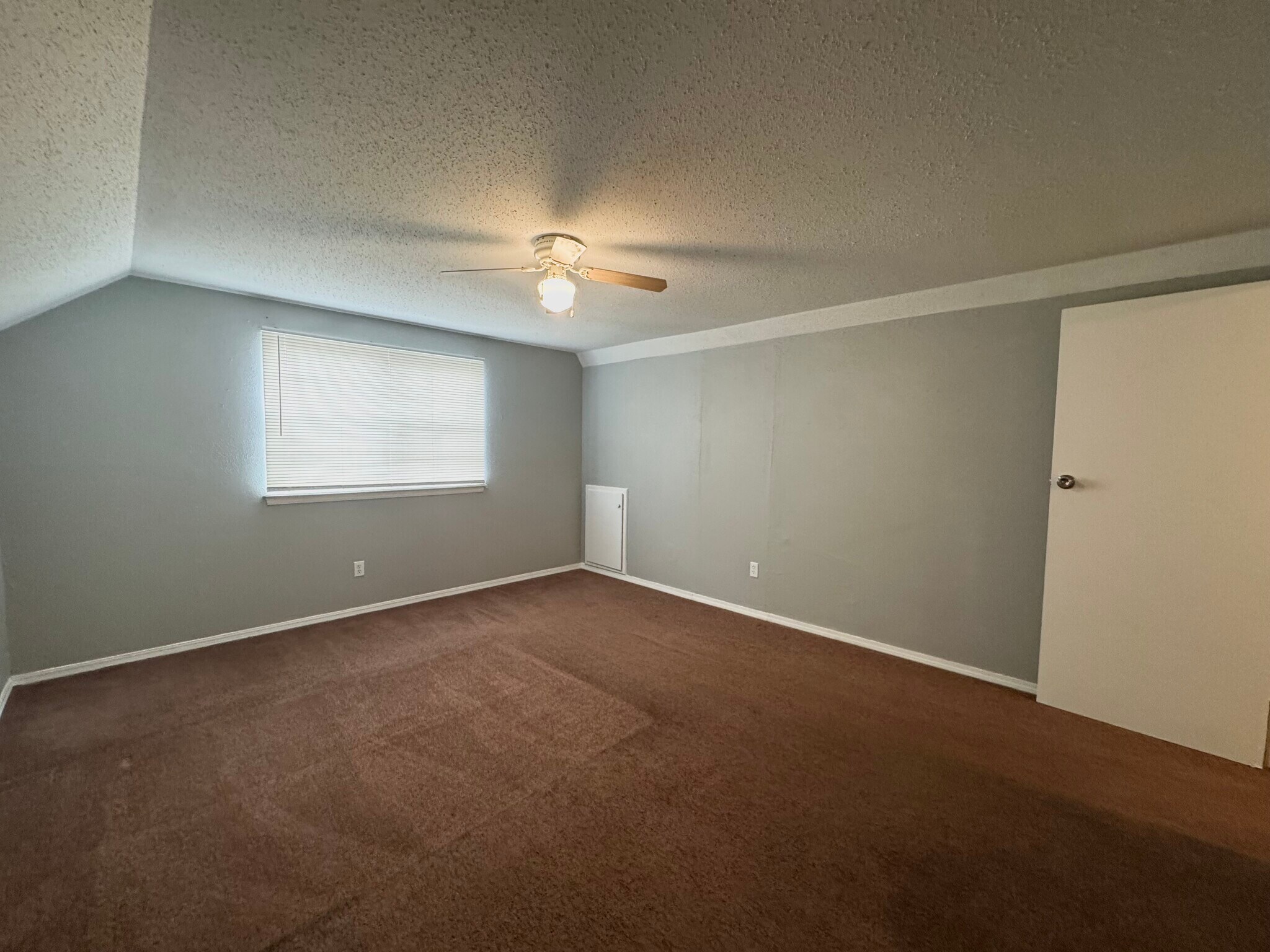 Building Photo - 3029 SW 62nd St