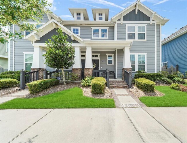 Primary Photo - 17023 Canosa Dr