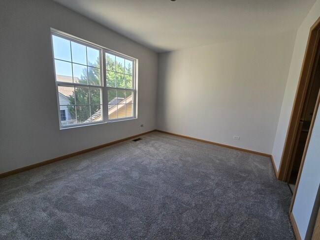 Building Photo - 31642 TallGrass Ct