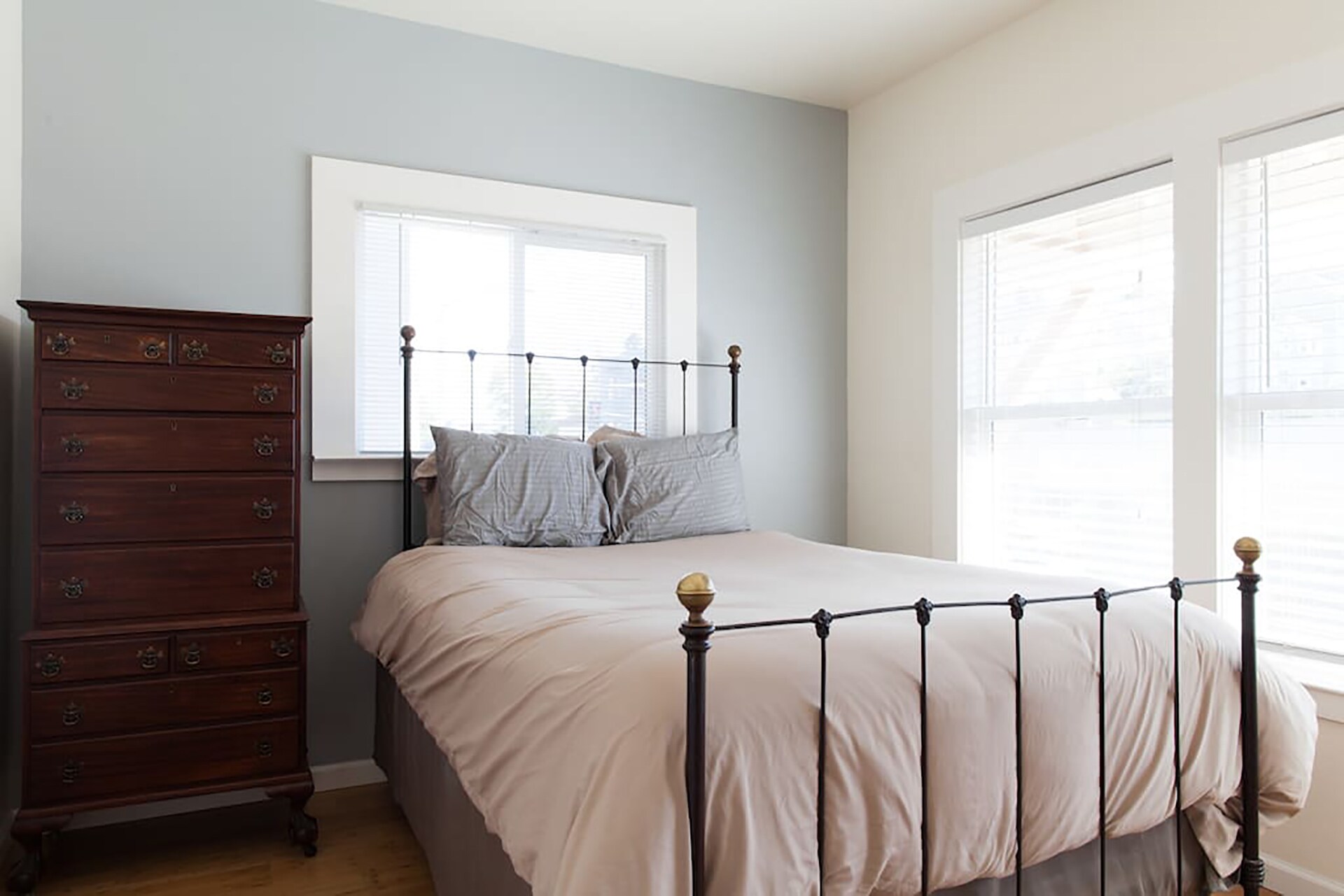 Building Photo - 152 International Boulevard