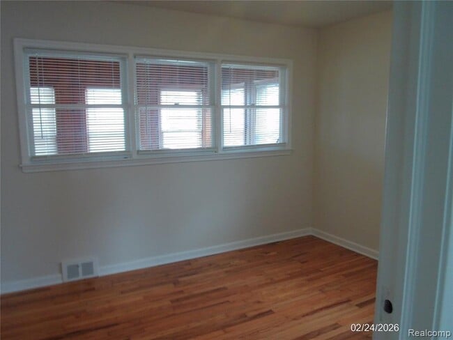 Building Photo - 12756 Prospect Ave