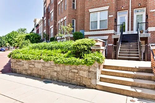 Building Photo - 602 Kentucky Ave SE