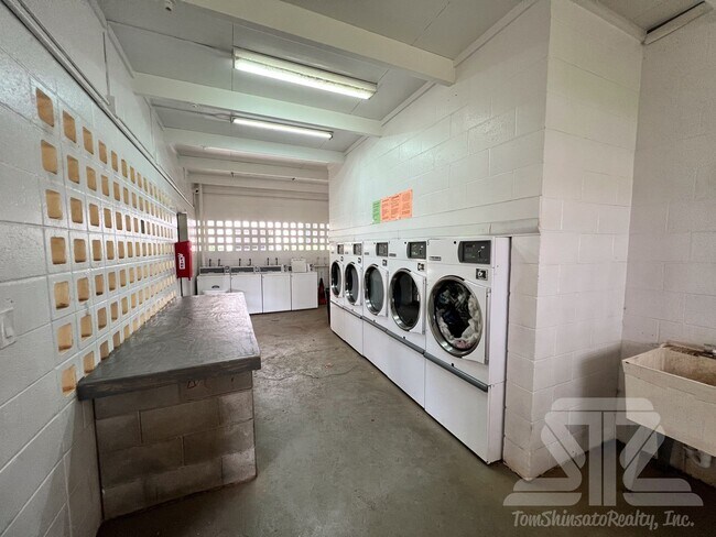 Building Photo - 87-123 Helelua Street - #G202