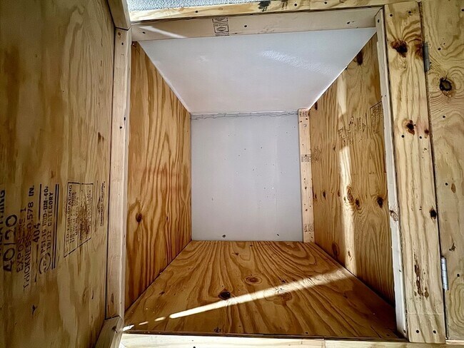 Building Photo - 16 Vinal St