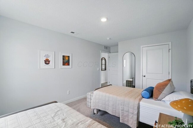 Building Photo - 143 Brookside Dr