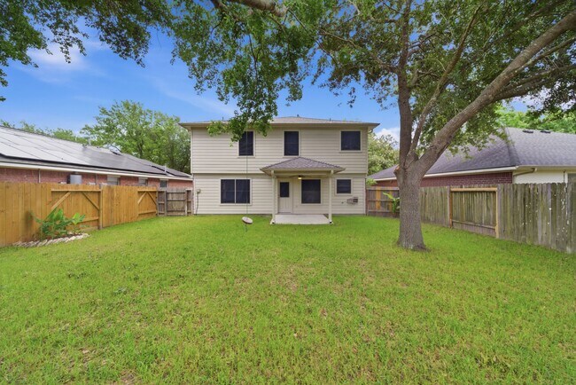 Building Photo - 32334 Summer Park Ln