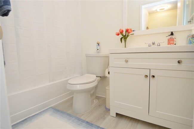 Building Photo - 10263 Gandy Blvd N